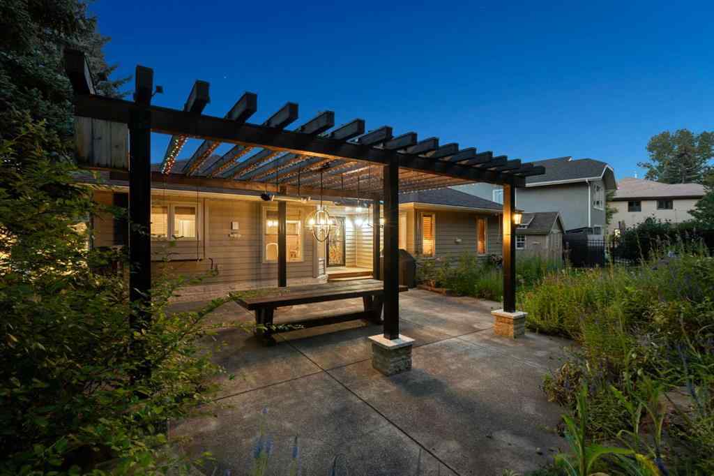 MLS® A2243640 - 9948 Patton Road SW in Pump Hill Calgary, Residential