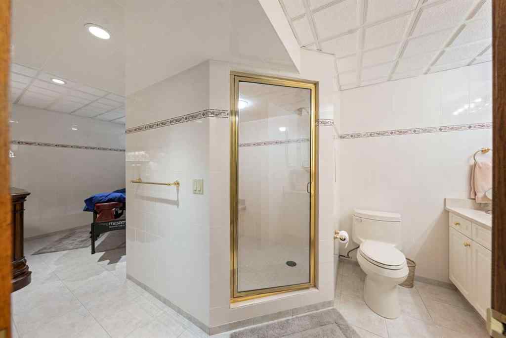 MLS® A2243640 - 9948 Patton Road SW in Pump Hill Calgary, Residential