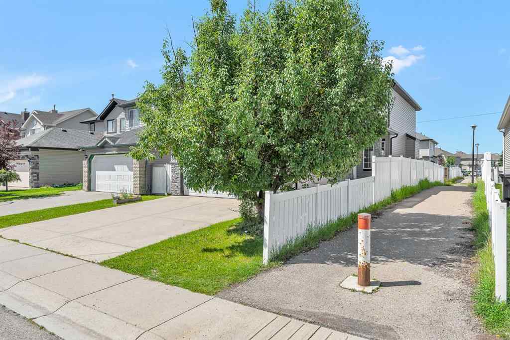 MLS® A2243647 - 35 Saddlehorn Crescent NE in Saddle Ridge Calgary, Residential