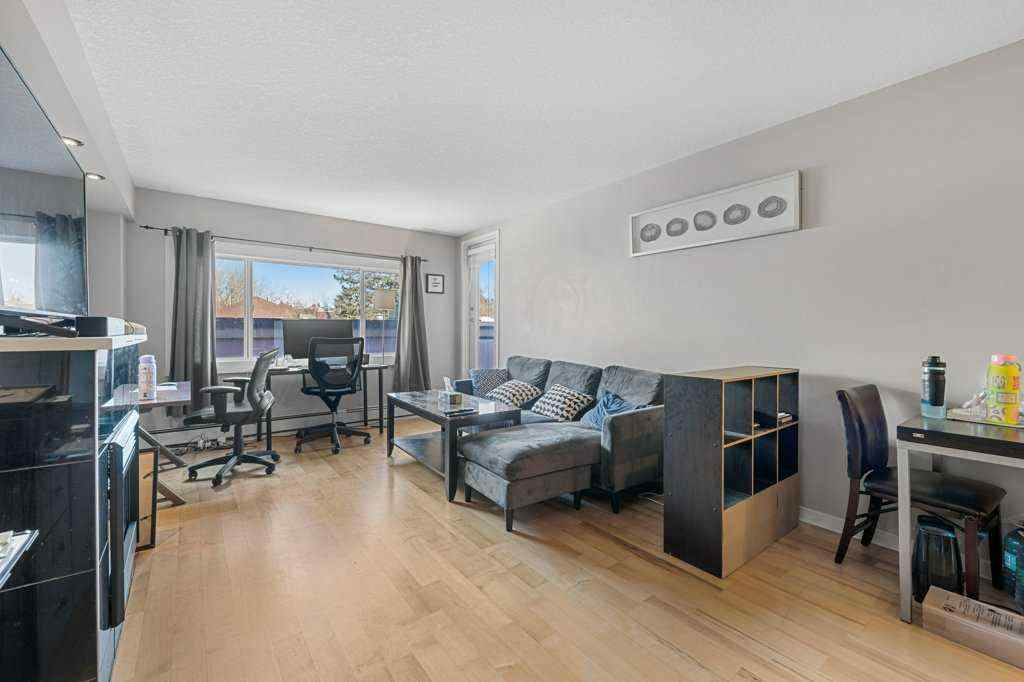 MLS® A2243649 - Unit #404 728 3 Avenue NW in Sunnyside Calgary, Residential
