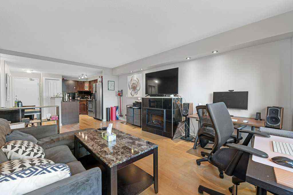 MLS® A2243649 - Unit #404 728 3 Avenue NW in Sunnyside Calgary, Residential
