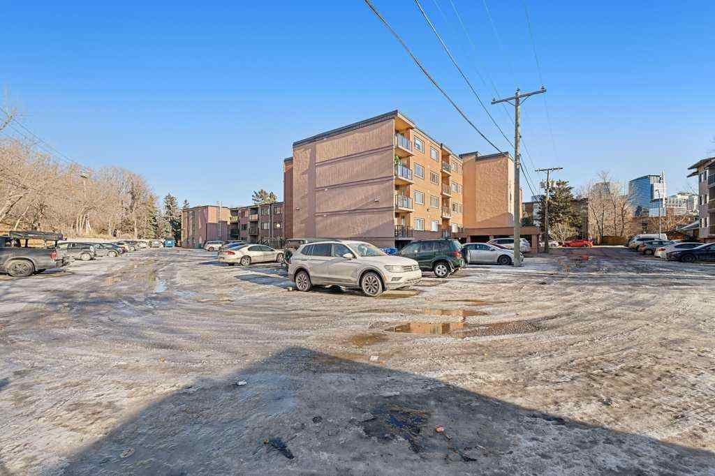 MLS® A2243649 - Unit #404 728 3 Avenue NW in Sunnyside Calgary, Residential