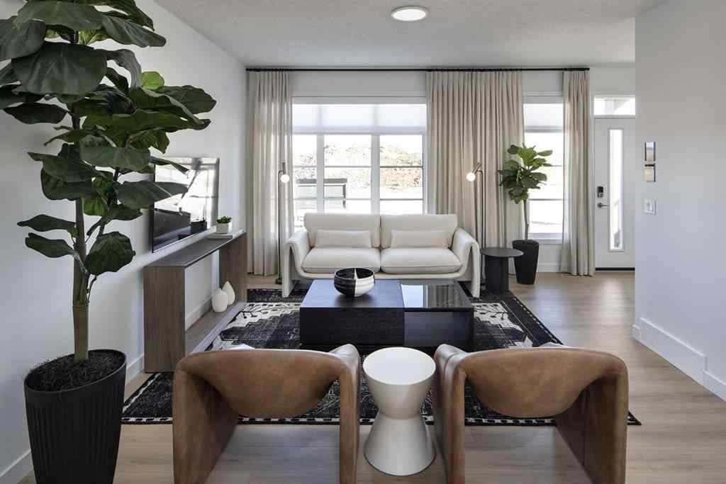 MLS® A2243650 - 7083 Rangeview Avenue SE in Rangeview Calgary, Residential