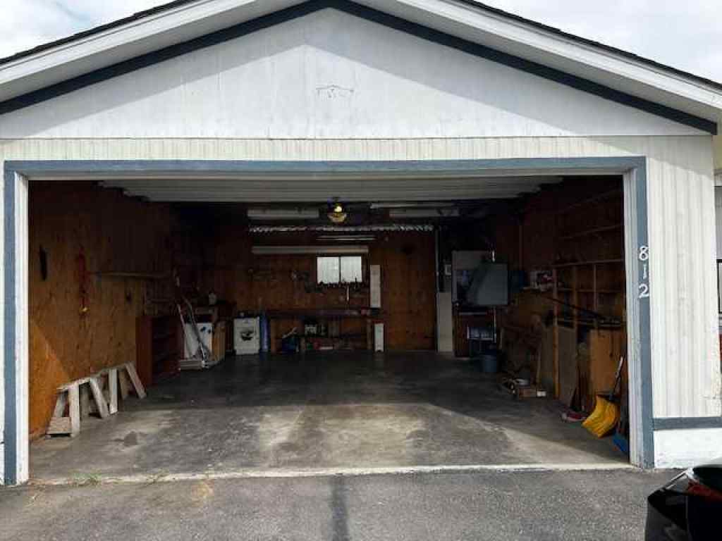 MLS® A2243653 - 812 Bayview Crescent  in Brentwood_Strathmore Strathmore, Residential