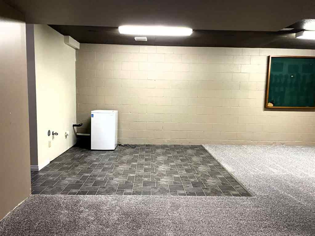 MLS® A2243654 - 10409 115 Street  in NONE Fairview, Residential