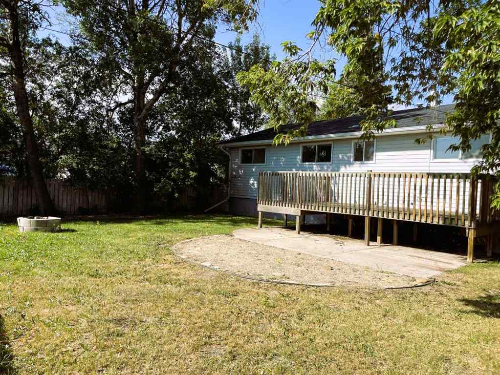 MLS® A2243654 - 10409 115 Street  in NONE Fairview, Residential