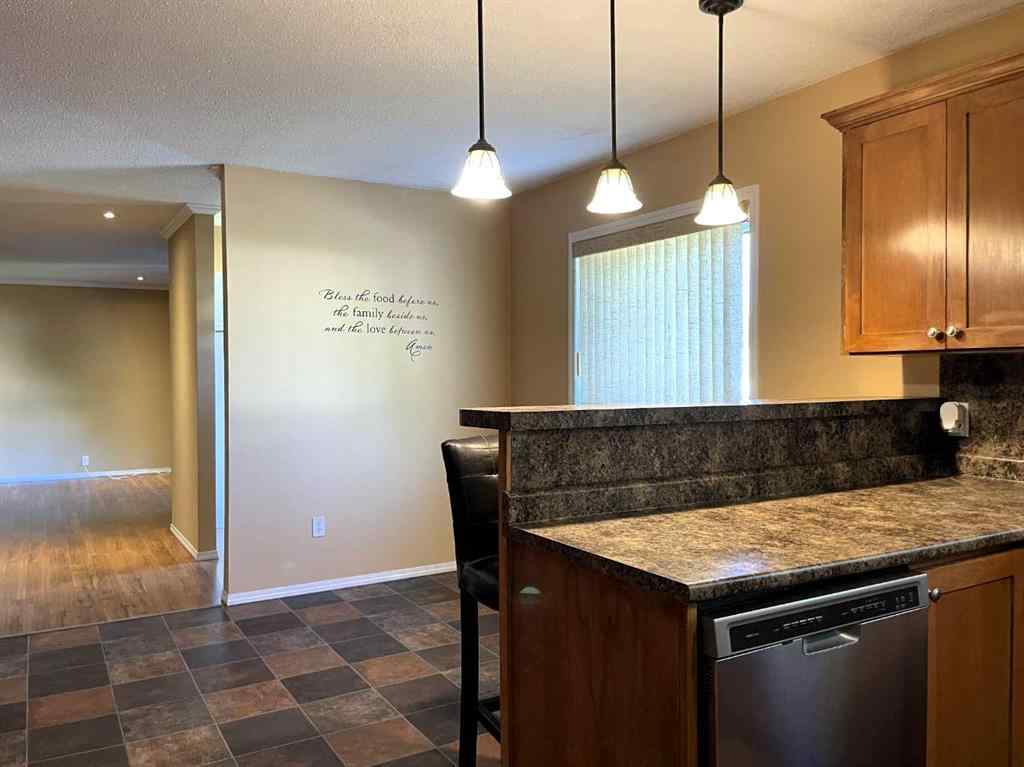 MLS® A2243654 - 10409 115 Street  in NONE Fairview, Residential