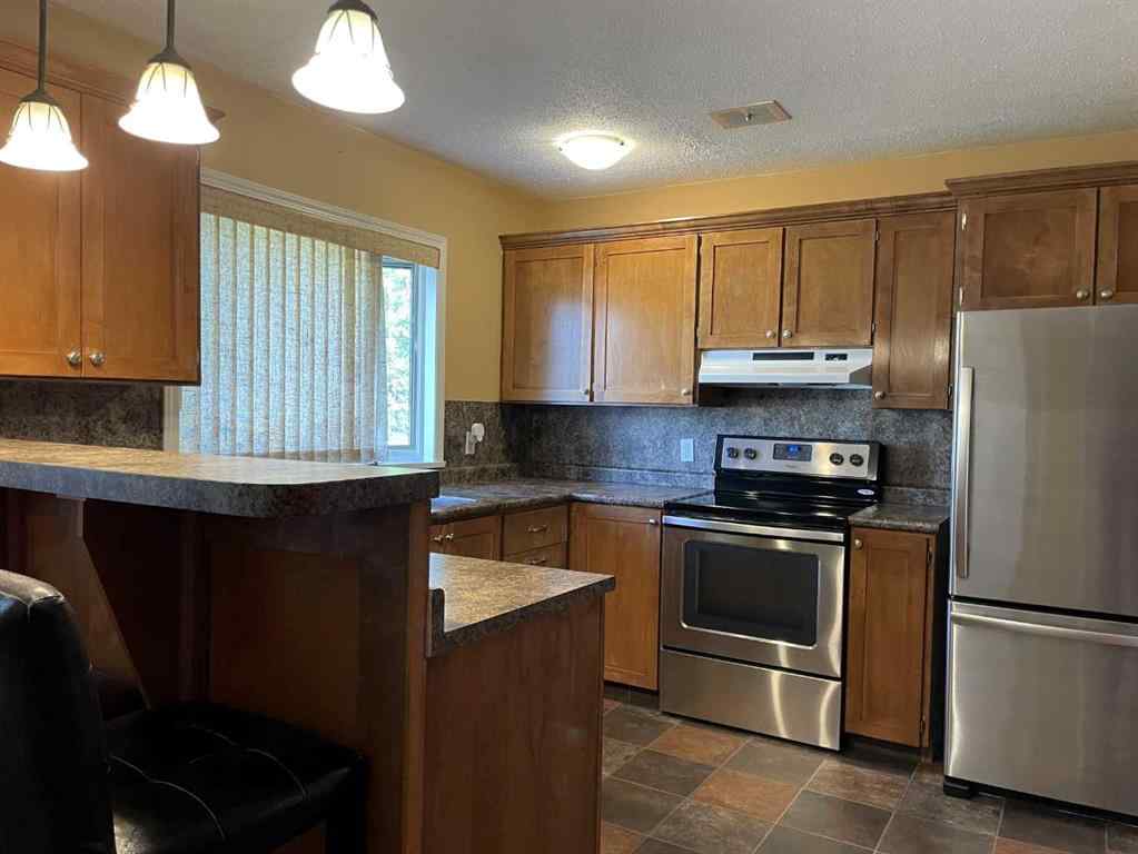 MLS® A2243654 - 10409 115 Street  in NONE Fairview, Residential