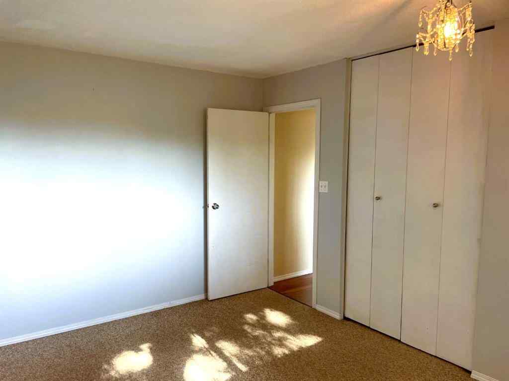 MLS® A2243654 - 10409 115 Street  in NONE Fairview, Residential