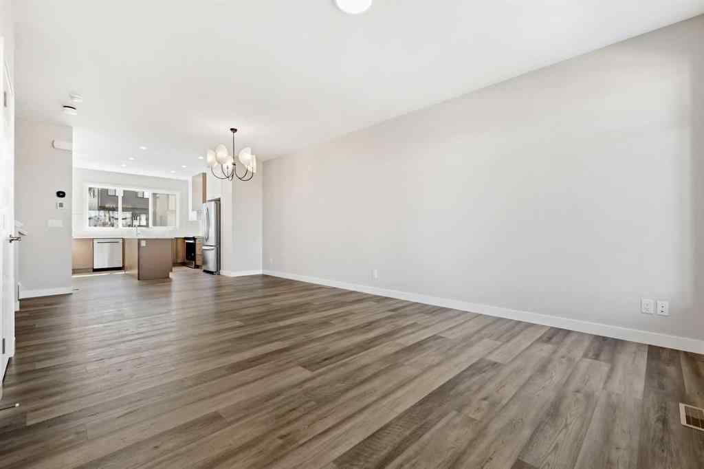 MLS® A2243663 - 7067 Rangeview Avenue SE in Rangeview Calgary, Residential