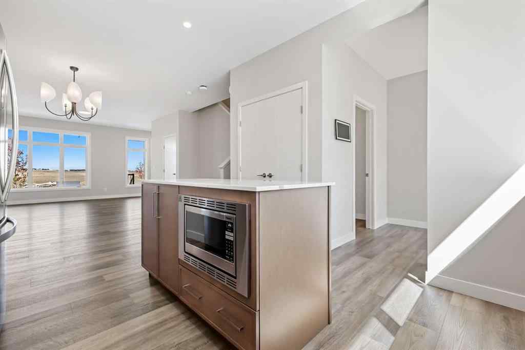 MLS® A2243663 - 7067 Rangeview Avenue SE in Rangeview Calgary, Residential