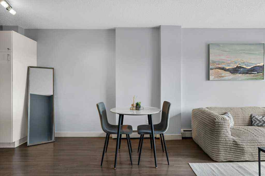 MLS® A2243669 - Unit #8D 515 17 Avenue SW in Cliff Bungalow Calgary, Residential