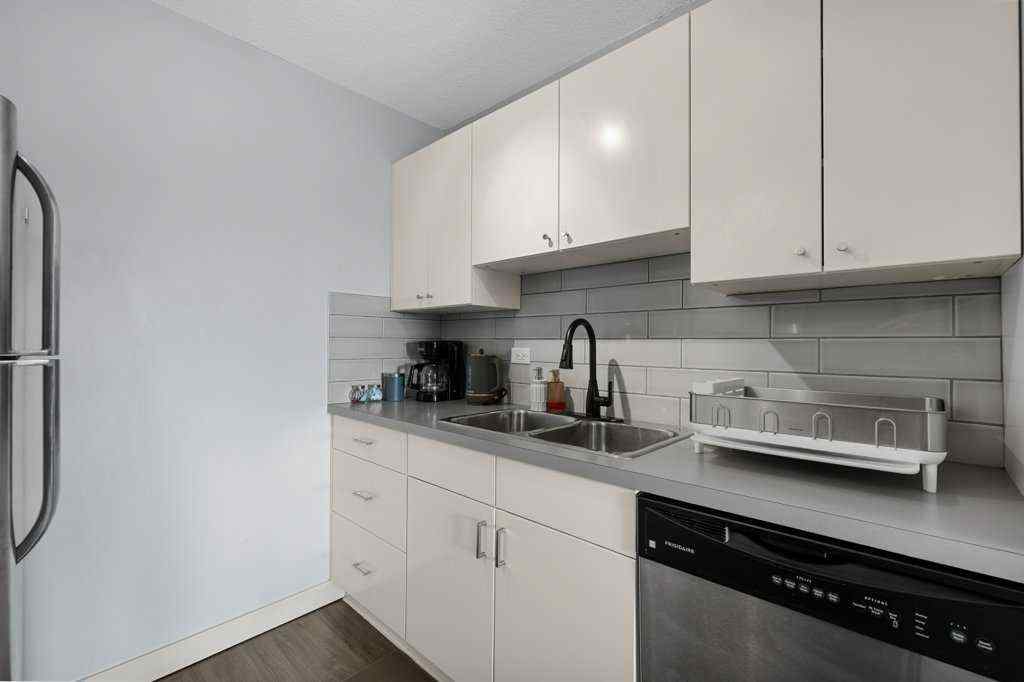 MLS® A2243669 - Unit #8D 515 17 Avenue SW in Cliff Bungalow Calgary, Residential
