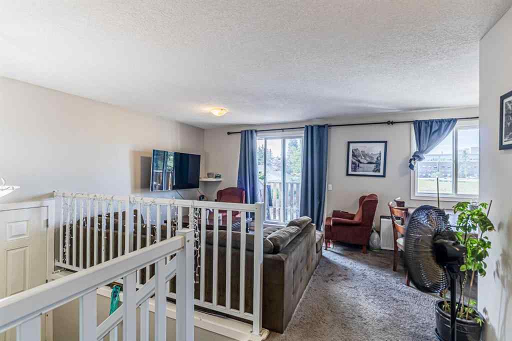 MLS® A2243680 - Unit #5 4547 7 Avenue SE in Forest Heights Calgary, Residential