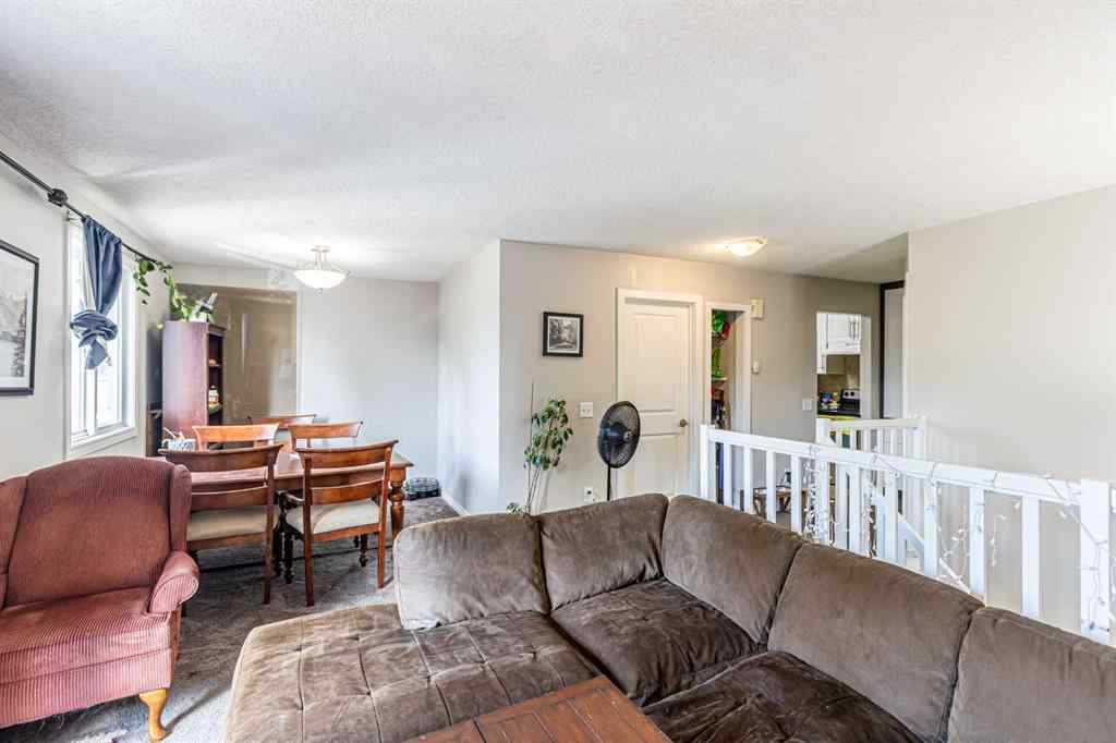 MLS® A2243680 - Unit #5 4547 7 Avenue SE in Forest Heights Calgary, Residential