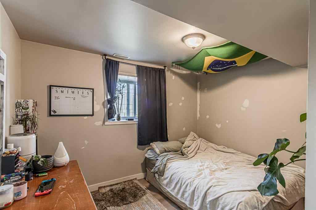 MLS® A2243680 - Unit #5 4547 7 Avenue SE in Forest Heights Calgary, Residential