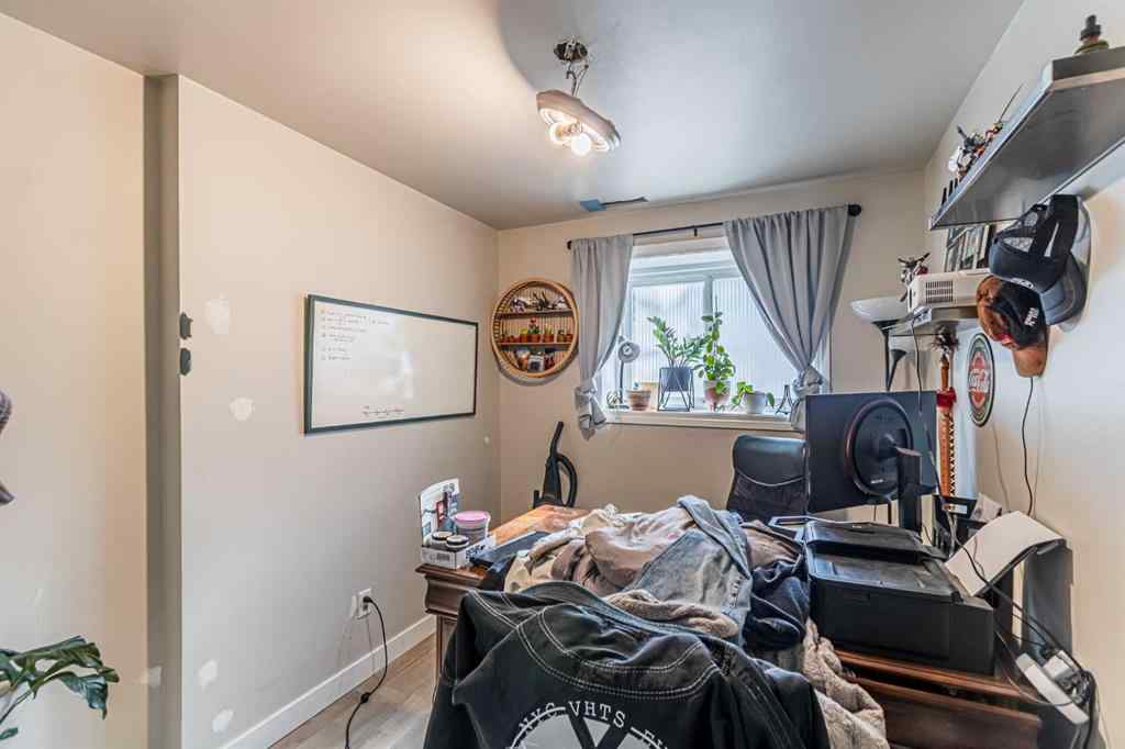 MLS® A2243680 - Unit #5 4547 7 Avenue SE in Forest Heights Calgary, Residential