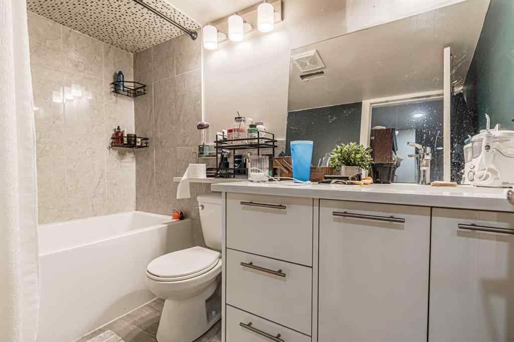 MLS® A2243680 - Unit #5 4547 7 Avenue SE in Forest Heights Calgary, Residential