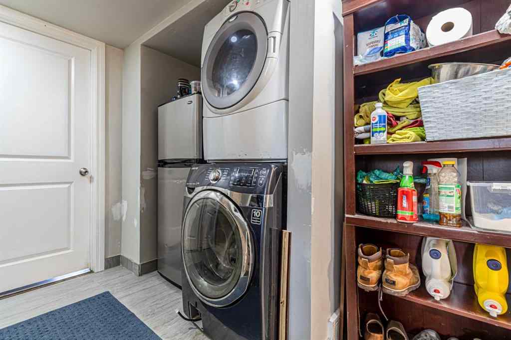 MLS® A2243680 - Unit #5 4547 7 Avenue SE in Forest Heights Calgary, Residential