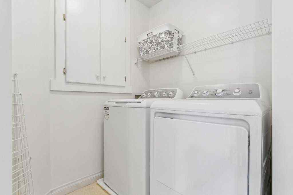 MLS® A2243682 - 18 Varsity Estates Park NW in Varsity Calgary, Residential