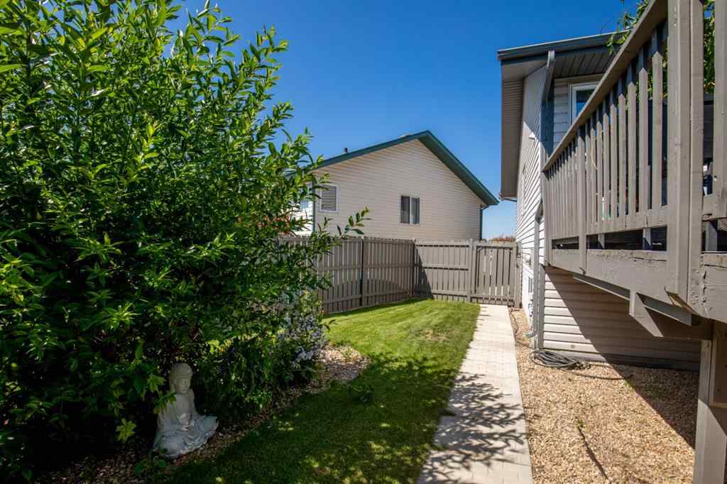 MLS® A2243684 - 30 Drummond Close  in Davenport Red Deer, Residential
