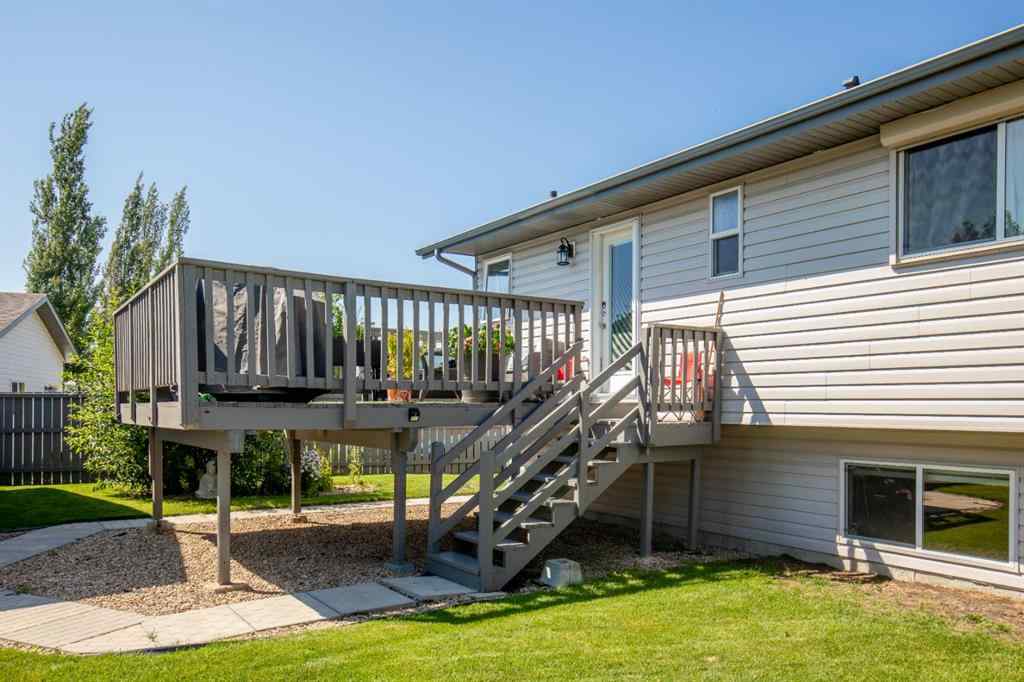 MLS® A2243684 - 30 Drummond Close  in Davenport Red Deer, Residential