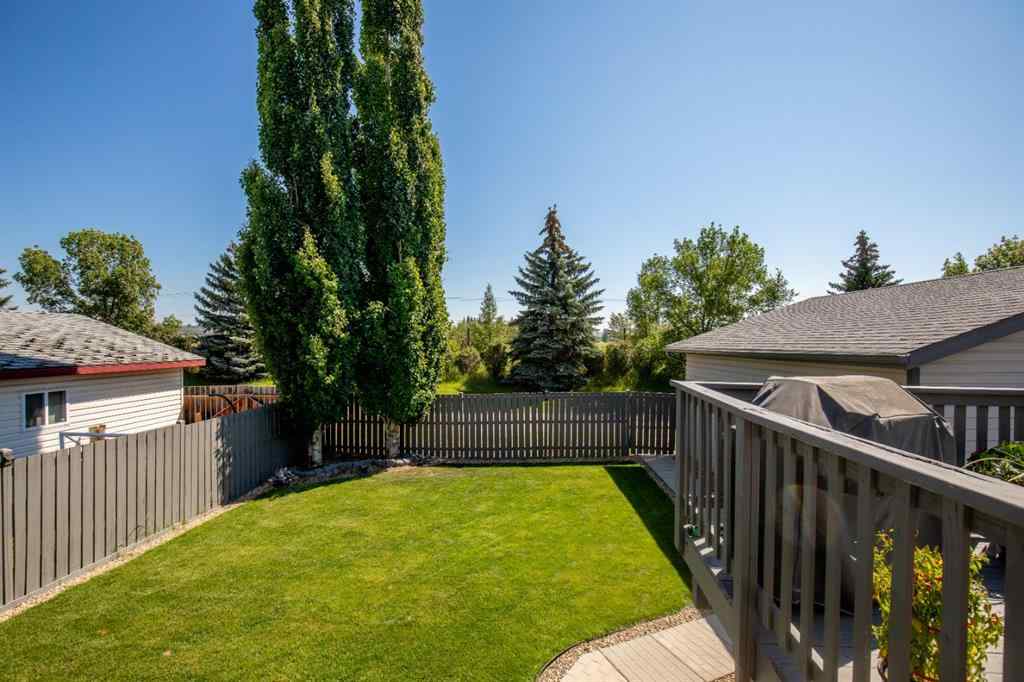 MLS® A2243684 - 30 Drummond Close  in Davenport Red Deer, Residential