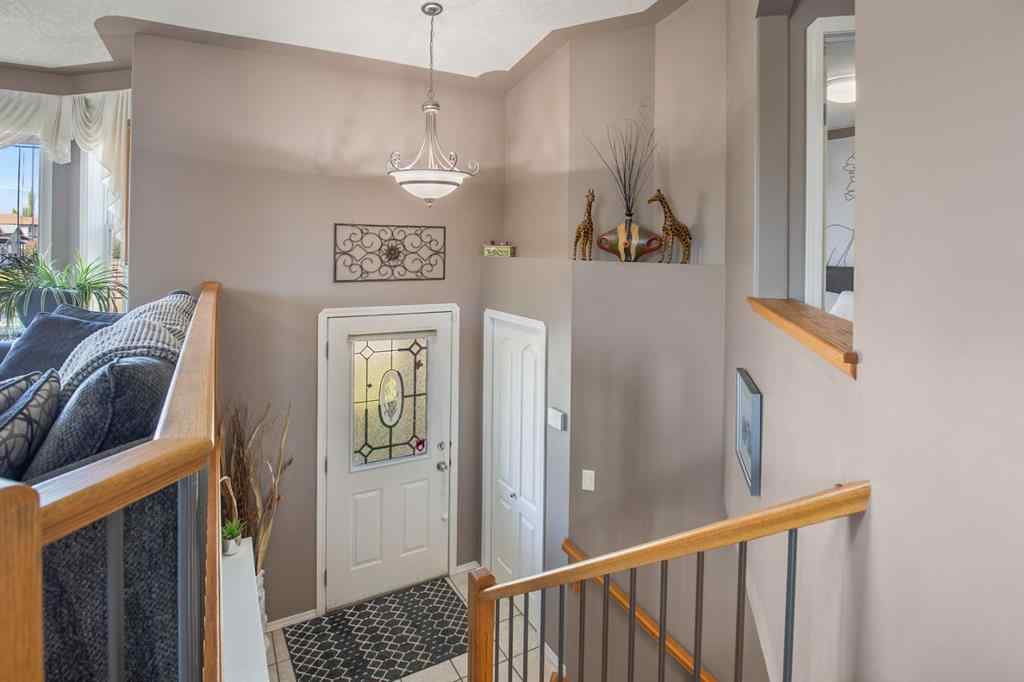 MLS® A2243684 - 30 Drummond Close  in Davenport Red Deer, Residential