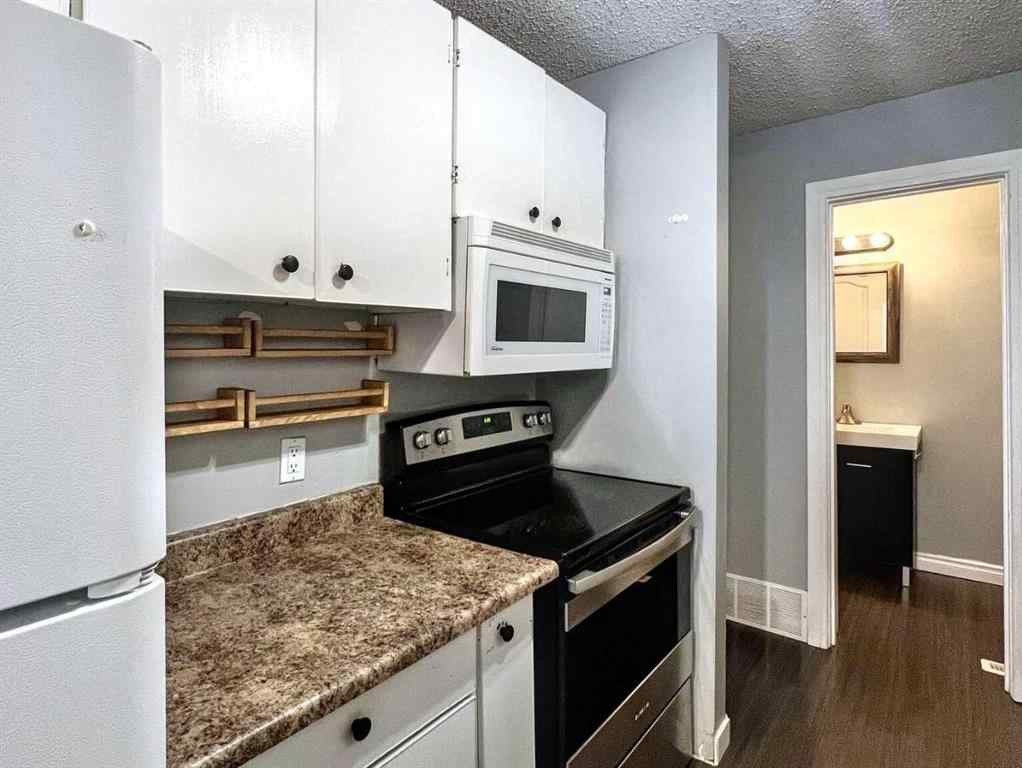 MLS® A2243686 - 141 Sirius Avenue  in Thickwood Fort McMurray, Residential