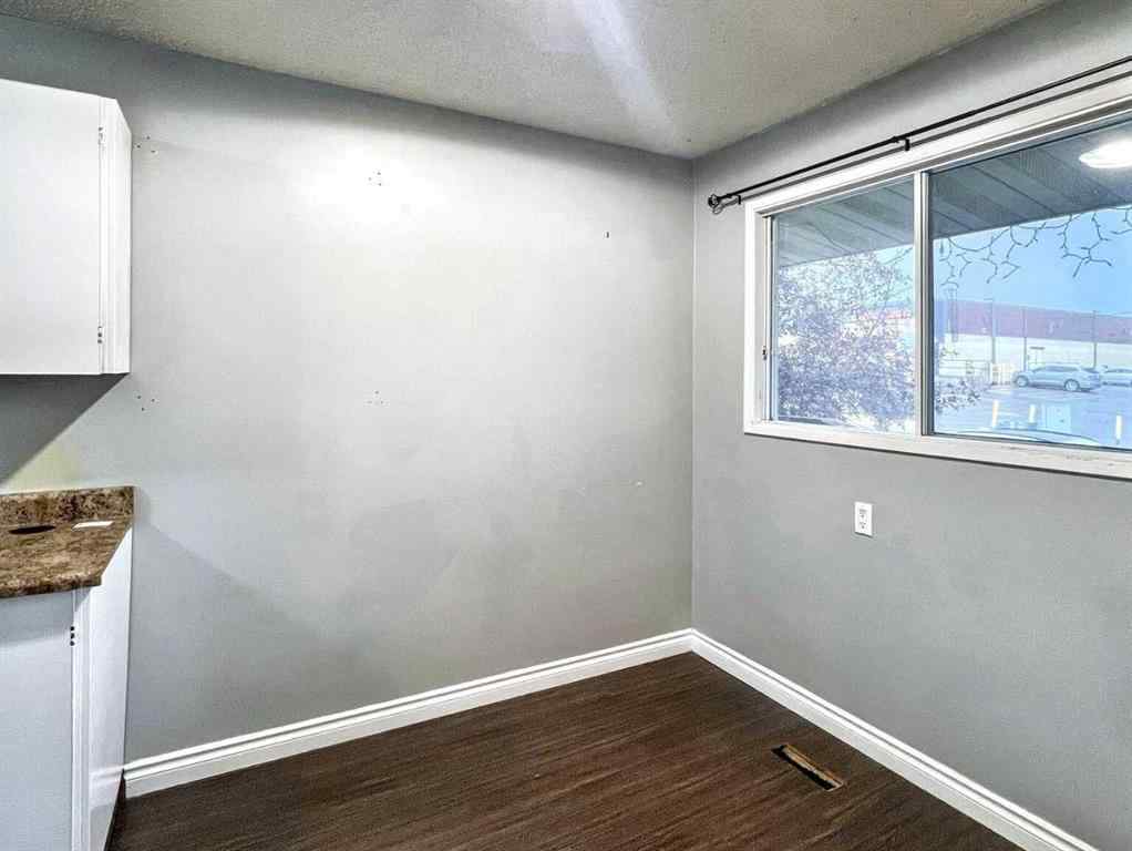 MLS® A2243686 - 141 Sirius Avenue  in Thickwood Fort McMurray, Residential