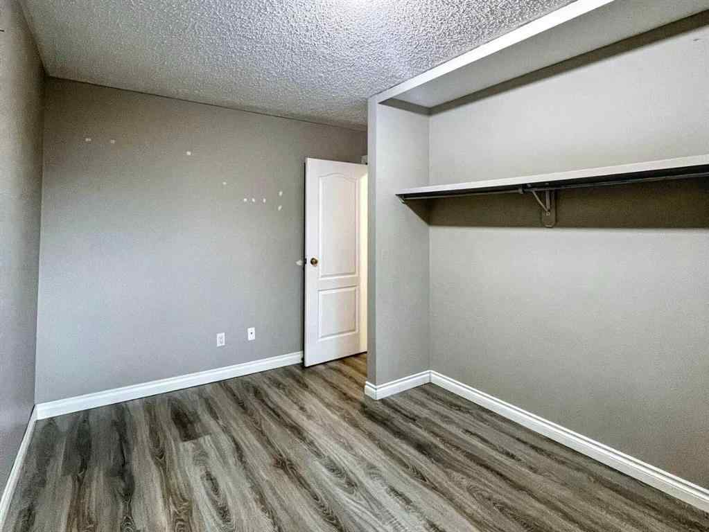 MLS® A2243686 - 141 Sirius Avenue  in Thickwood Fort McMurray, Residential