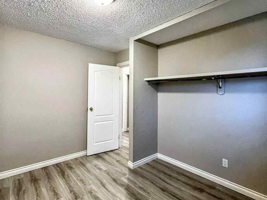 MLS® A2243686 - 141 Sirius Avenue  in Thickwood Fort McMurray, Residential