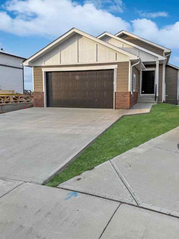 MLS® A2243692 - 375 Skeena Crescent W in Garry Station Lethbridge, Residential