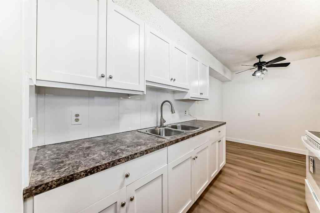 MLS® A2243697 - Unit #313 3420 50 Street NW in Varsity Calgary, Residential