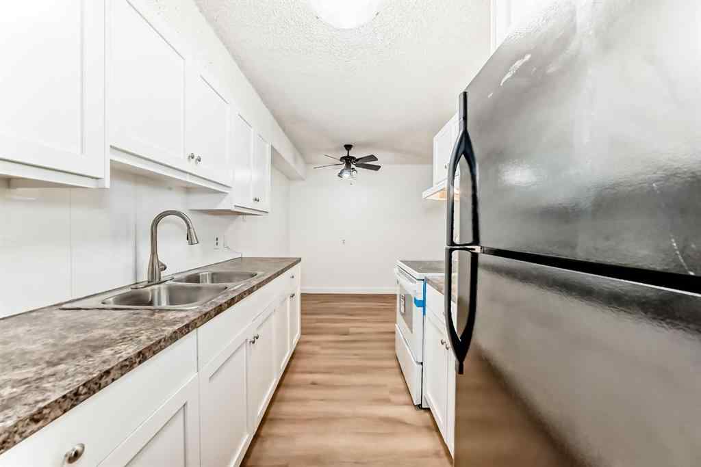 MLS® A2243697 - Unit #313 3420 50 Street NW in Varsity Calgary, Residential