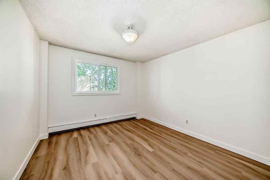 MLS® A2243697 - Unit #313 3420 50 Street NW in Varsity Calgary, Residential