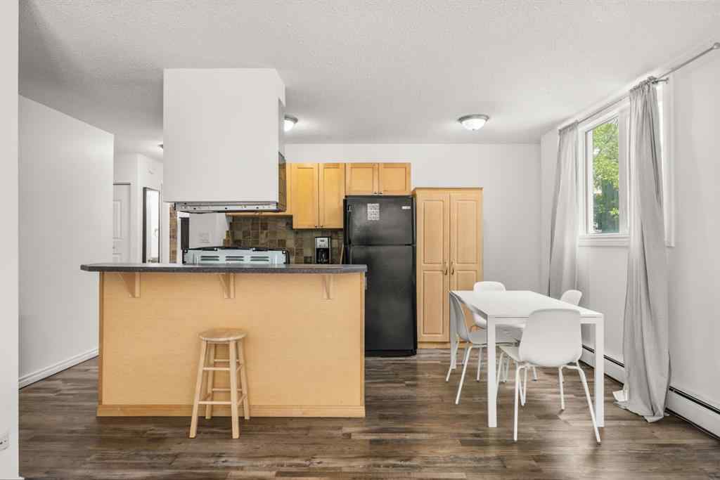 MLS® A2243720 - Unit #202 1312 13 Avenue SW in Beltline Calgary, Residential