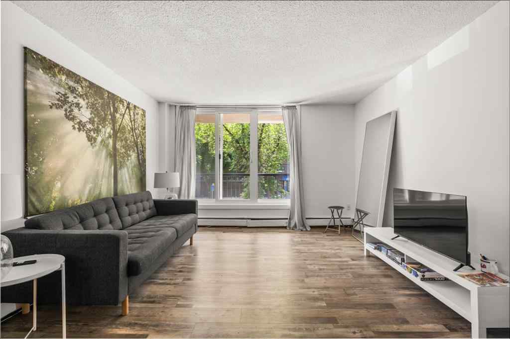 MLS® A2243720 - Unit #202 1312 13 Avenue SW in Beltline Calgary, Residential
