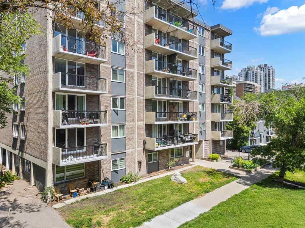 MLS® A2243720 - Unit #202 1312 13 Avenue SW in Beltline Calgary, Residential