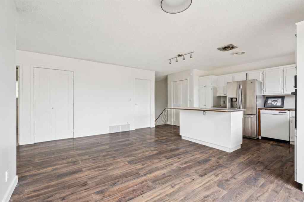 MLS® A2243722 - 422 7 Street  in NONE Beiseker, Residential