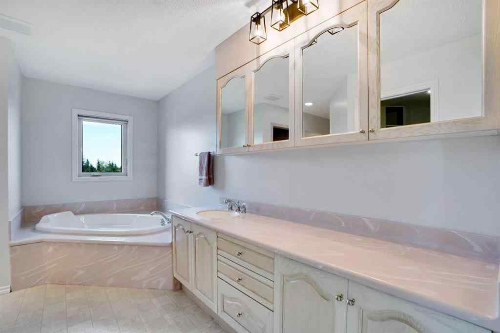 MLS® A2243728 - 241203 Range Road 280   in NONE Rural Rocky View County, Residential