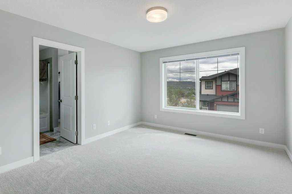 MLS® A2243735 - 601 Jumping Pound Common  in Jumping Pound Ridge Cochrane, Residential