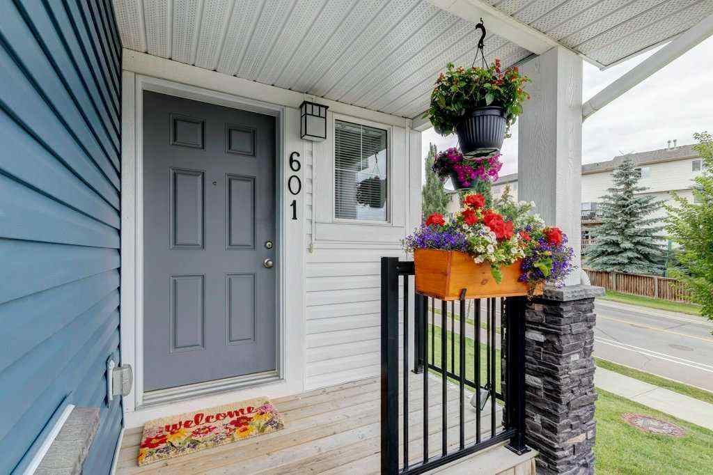MLS® A2243735 - 601 Jumping Pound Common  in Jumping Pound Ridge Cochrane, Residential
