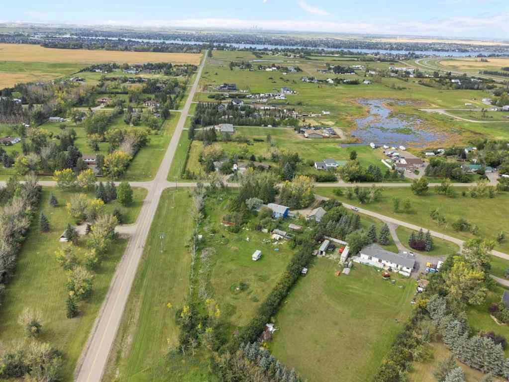 MLS® A2243740 - 204 High Point Estates  in High Point Estates Rural Rocky View County, Residential