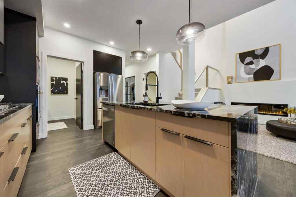 MLS® A2243749 - 28 Snowberry Lane  in D\'arcy Ranch Okotoks, Residential