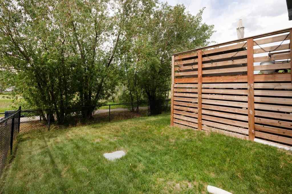 MLS® A2243766 - 120 West Creek Close  in West Creek Chestermere, Residential