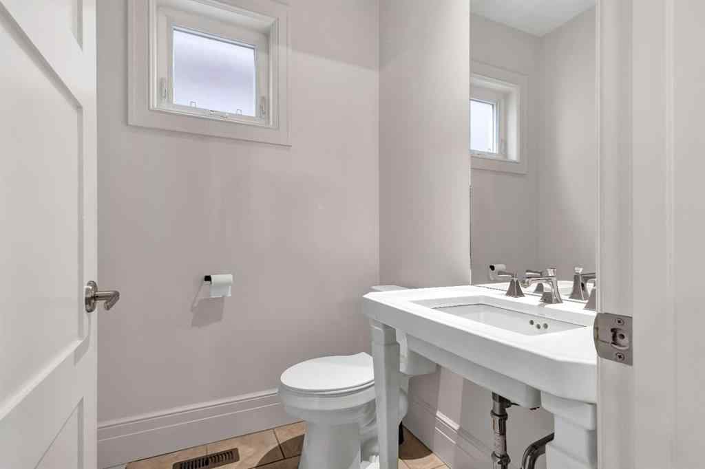 MLS® A2243767 - 59 Aspen Meadows Green SW in Aspen Woods Calgary, Residential