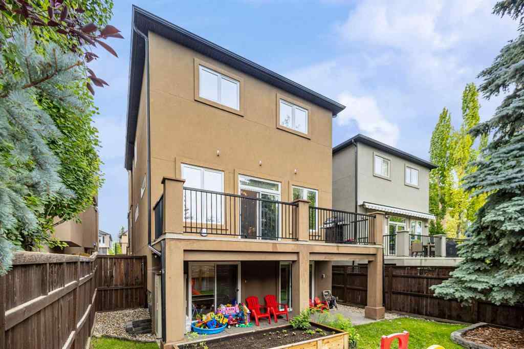 MLS® A2243767 - 59 Aspen Meadows Green SW in Aspen Woods Calgary, Residential