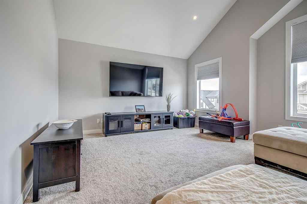 MLS® A2243768 - 11 Drake Landing Street  in Drake Landing Okotoks, Residential