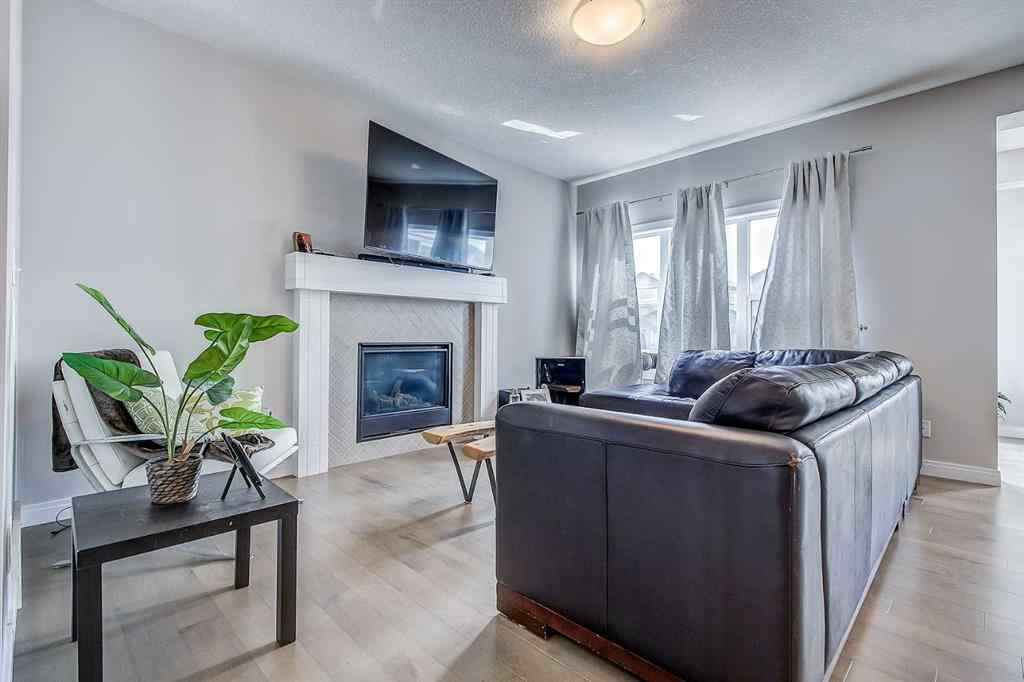 MLS® A2243768 - 11 Drake Landing Street  in Drake Landing Okotoks, Residential